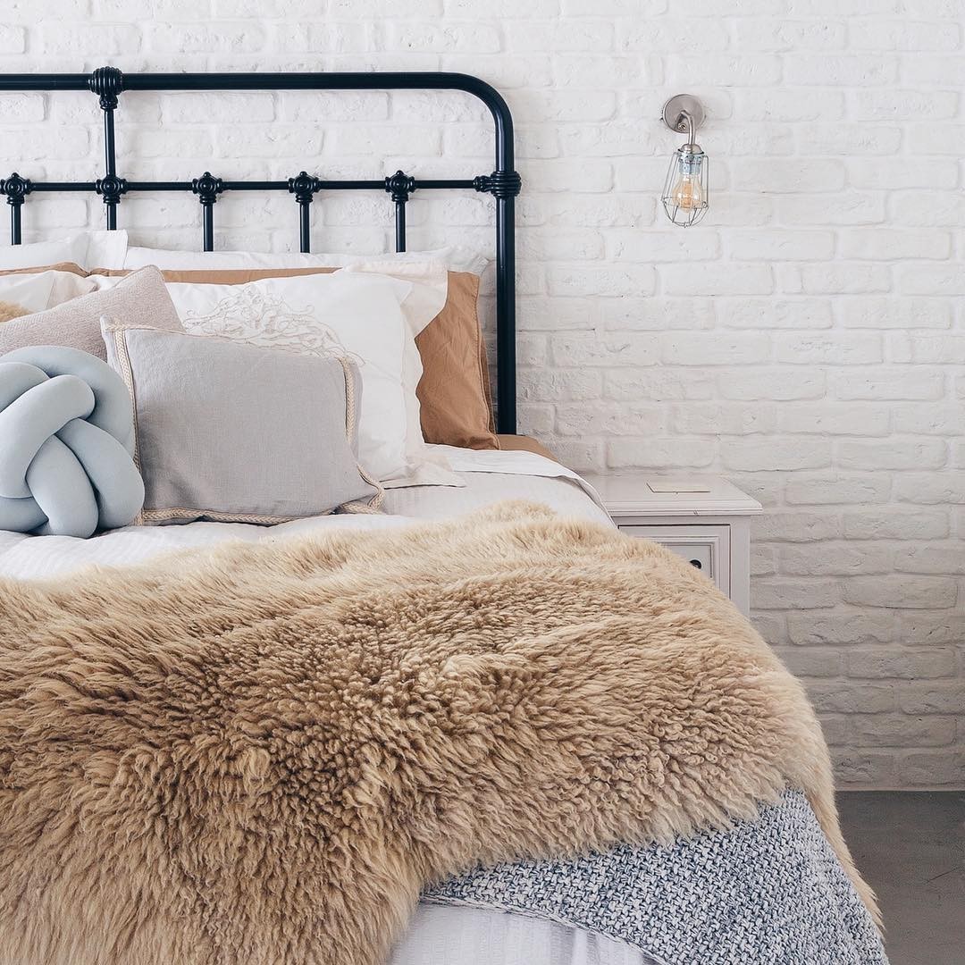 Cama de ferro: 5 ambientes lindos decorados com o móvel queridinho do momento (Foto: Divulgação) Cama de ferro: 5 ambientes lindos decorados com o móvel queridinho do momento (Foto: Divulgação)