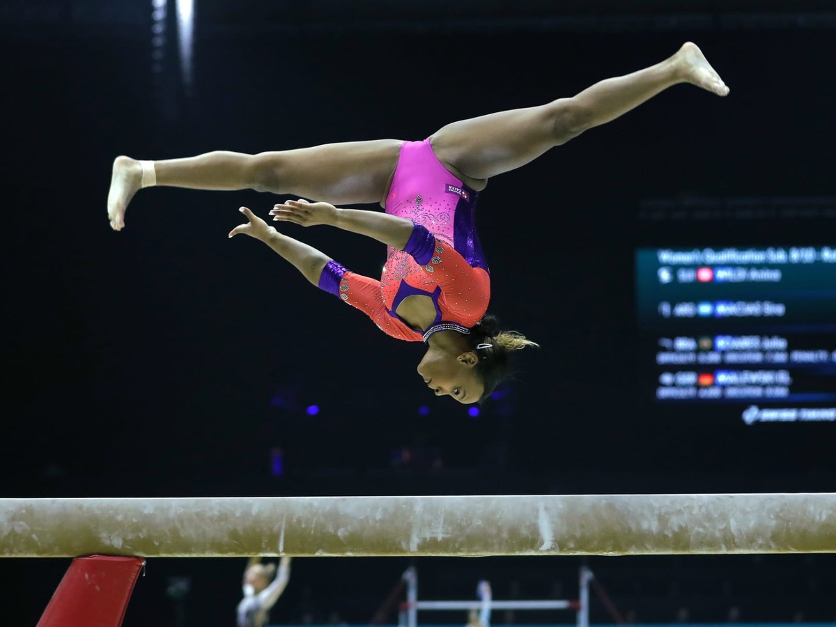 Brasil tem finais na ginástica e pódios com natação, triatlo e hipismo ...