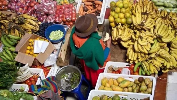 Hiperinflação durante governo de Alan García devorou poder aquisitivo dos peruanos (Foto: GETTY IMAGES via BBC)