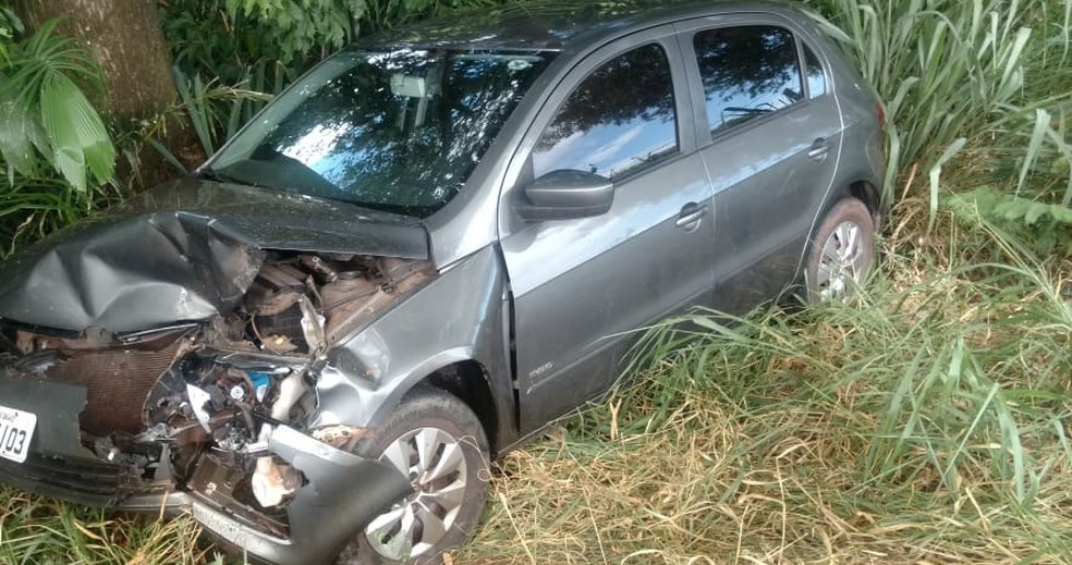 Batida deixou três mortos e em rodovia de MS  — Foto: PRF/Divulgação 