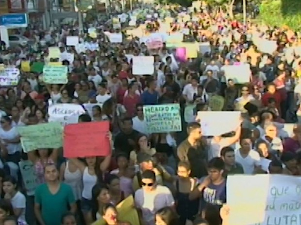 Manifestação Feira (Foto: Reprodução / TV Subaé)