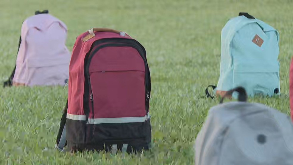 Segundo organizadores do ato, 35 jovens morreram em casos de viol&ecirc;ncia em escolas desde 2012 &mdash; Foto: TV Globo/Reprodu&ccedil;&atilde;o