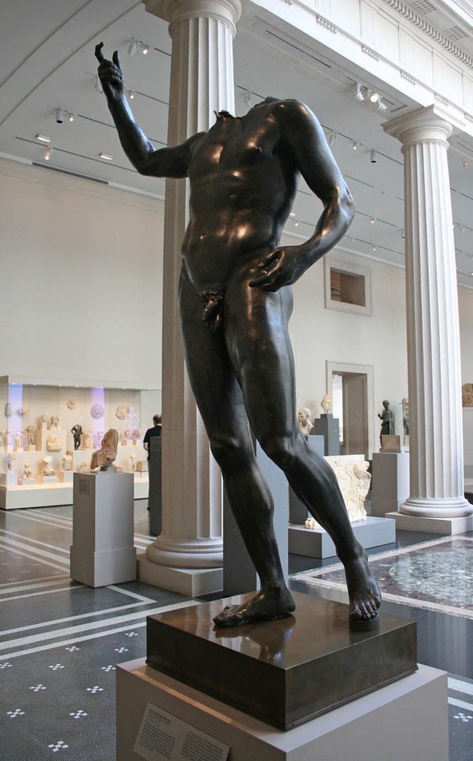 Estátua de bronze representando o imperador Septimius Severus, que será devolvida pelo Metropolitan Museum of Art à Turquia