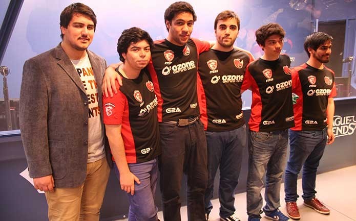 League of Legends: os chilenos da KLG se classificaram para jogar em casa contra a Pain (Foto: Reprodução/Felipe Vinha)