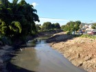 Trabalhos de limpeza de rio prosseguem em Formiga 