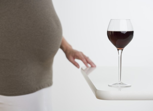 O perigo do álcool na gravidez (Foto: ThinkStock)
