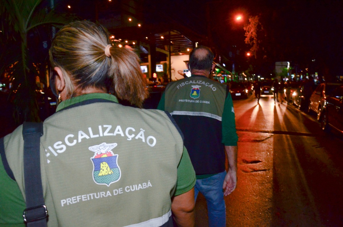 Mais De 40 Comercios Funcionando Fora Do Horario Permitido Sao Multados Em Cuiaba Mato Grosso G1