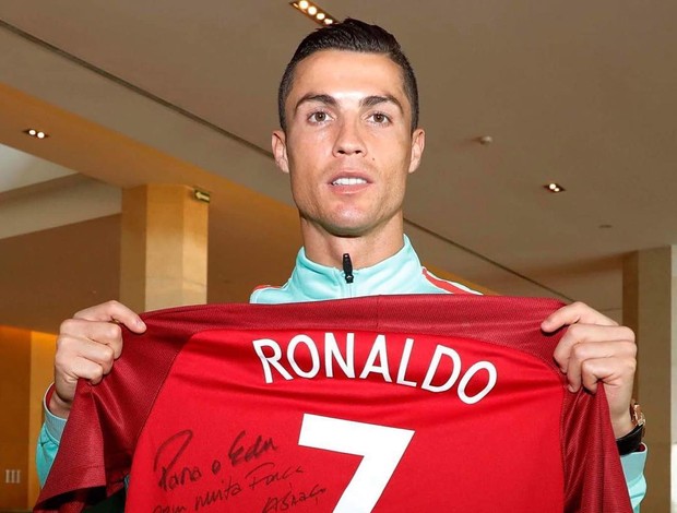 Cristiano Ronaldo camisa Portugal