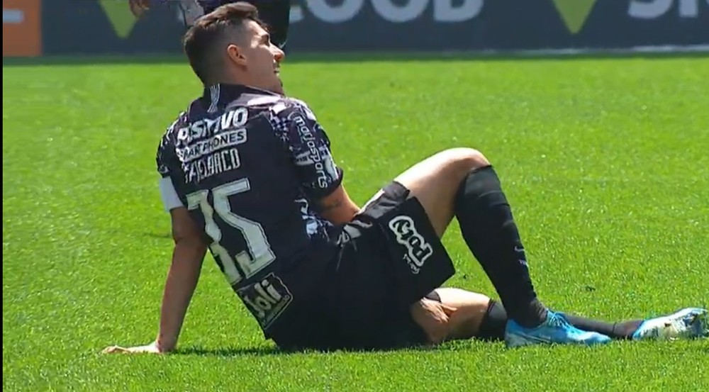 [COMENTE] O que você achou da 'omissão' dos atletas em não aceitar a faixa de capitão após a saída do Avelar?
