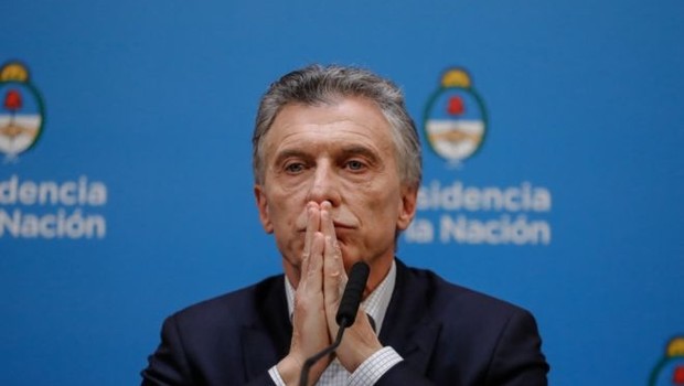 Derrota expressiva do presidente Macri nas primárias gera debate sobre governabilidade (Foto: EPA, via BBC News Brasil)