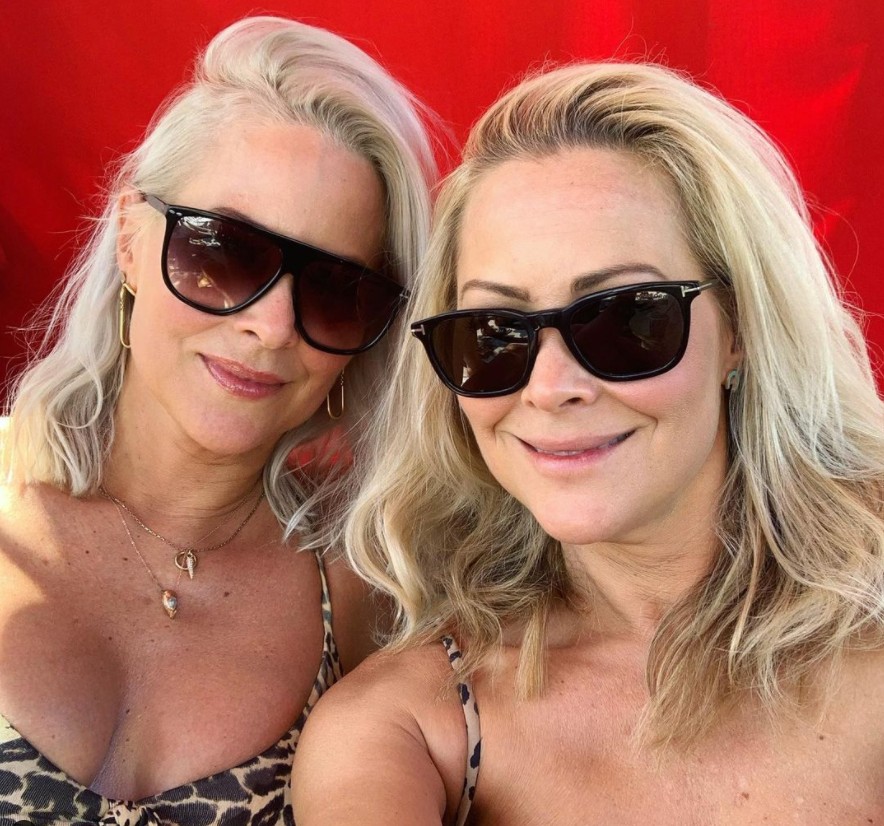 As irmãs Brittany e Cynthia Daniel  (Foto: Reprodução/Instagram)