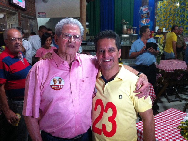 Humberto Souto e Adauto Marques durante comemoração neste domingo (Foto: Valdivan Veloso/G1)