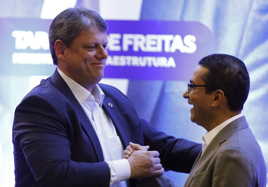 Tarcísio e o presidente do Republicanos, Marcos Pereira