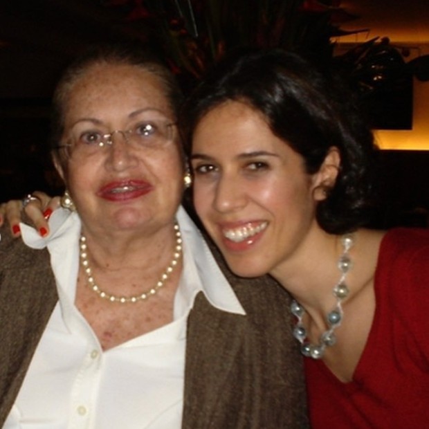 Maria Clara Gueiros com a mãe (Foto: Reprodução/Instagram)