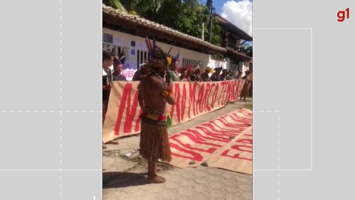 Indígenas Pedem Justiça Pelas Mortes De Dom Phillips E Bruno Pereira E Protestam Contra Marco 9446