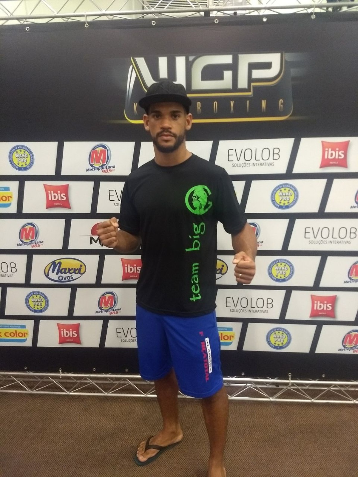 Patrick Furtado "bate o peso" e entra em GP dos super-médios no WGP ...