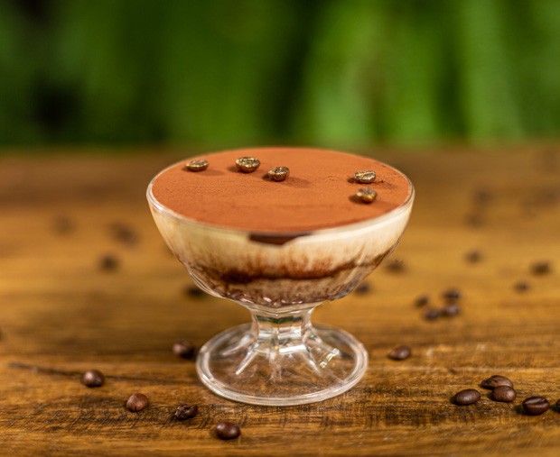 Tiramisu de verão: receita leva gelatina e licor de café  (Foto: Divulgação)