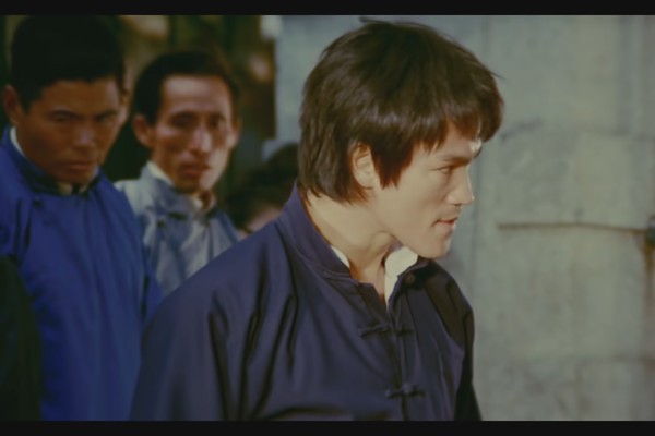 Bruce Lee em cena do documentário Be Water (2020) (Foto: Reprodução)