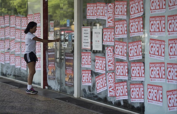 Bancos entram em greve a cinco dias das eleições (Foto: Agência Brasil)