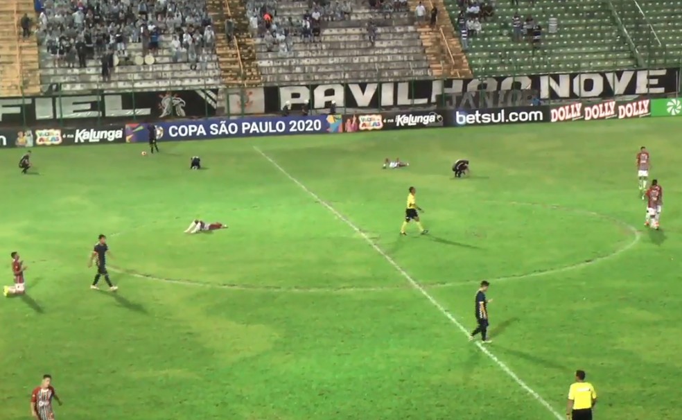Fluminense-PI eliminado da Copinha  — Foto: FPF TV
