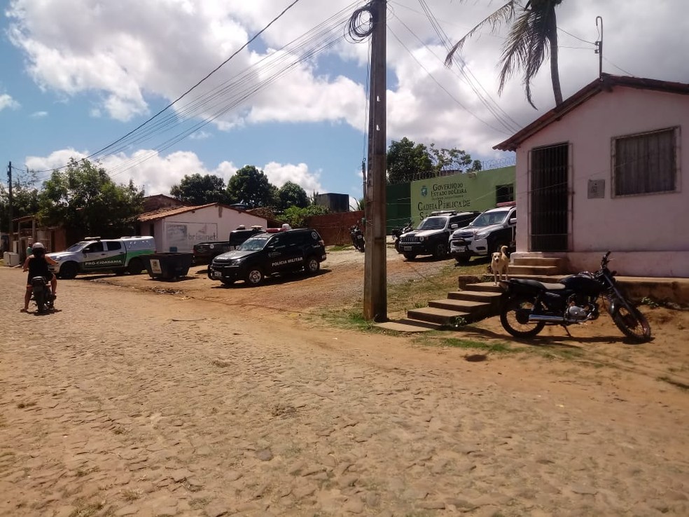 Presos entram em confronto em cadeia superlotada no CearÃ¡ (Foto: Arquivo pessoal)