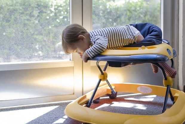 Andador é desaconselhado por pediatras (Foto: Thinkstock)