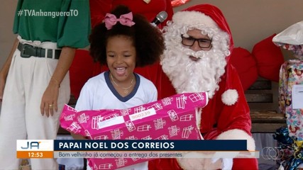Papai Noel dos Correios: bom velhinho já começou a entregar os presentes