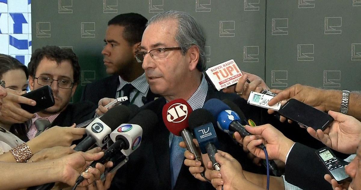 Cunha manobra e sessão que analisaria vetos fica para terça