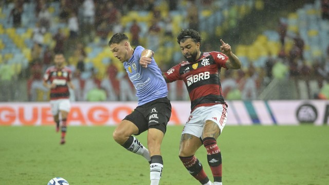 Gabigol tenta recuperar a posse em Flamengo x Del Valle