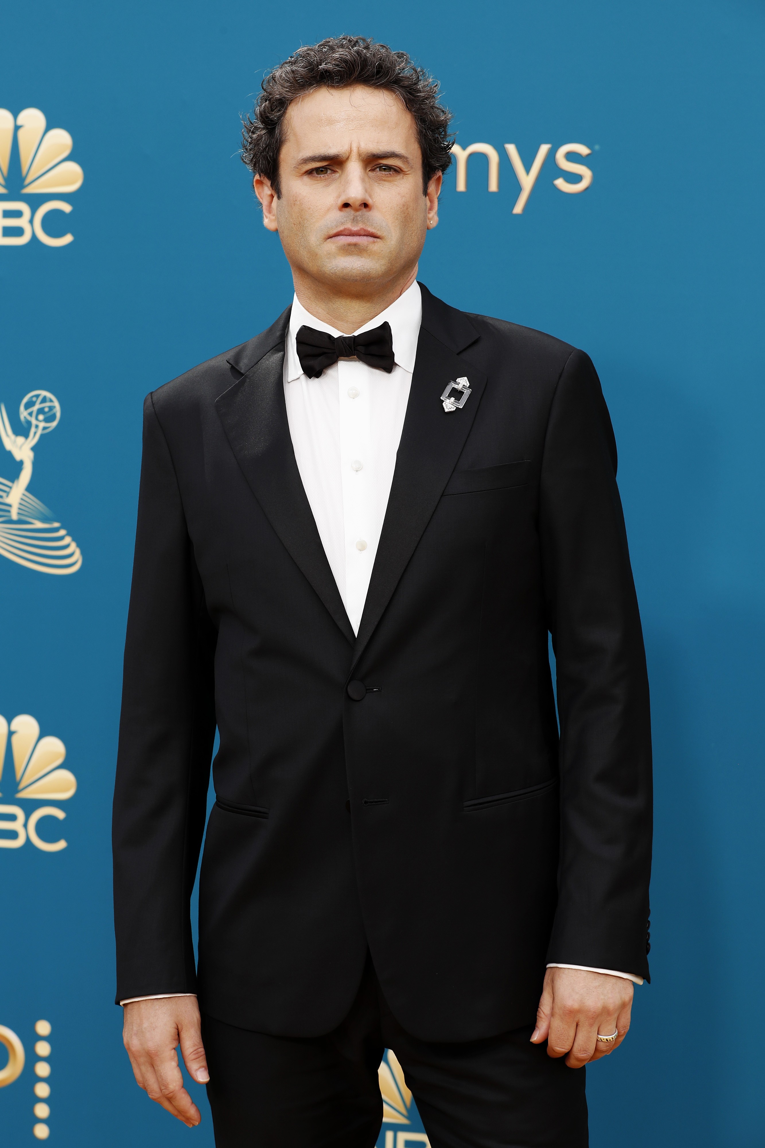 LOS ANGELES, CALIFORNIA - SEPTEMBER 12: 74th ANNUAL PRIMETIME EMMY AWARDS -- Pictured: Luke Kirby arrives to the 74th Annual Primetime Emmy Awards held at the Microsoft Theater on September 12, 2022. -- (Photo by Trae Patton/NBC via Getty Images) (Foto: NBC via Getty Images)