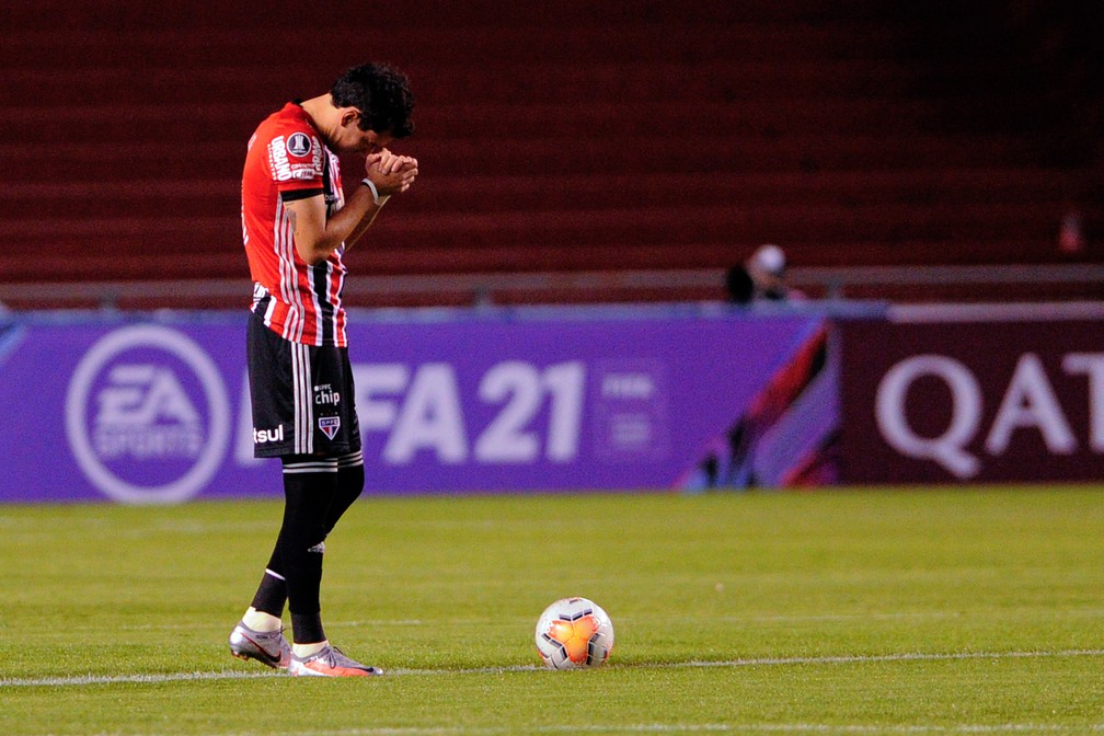 Pablo em jogo do São Paulo — Foto: Staff Images / CONMEBOL
