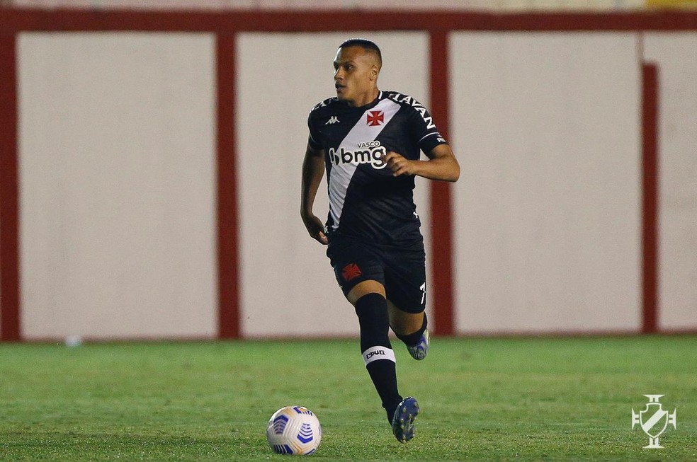 Jabá se emociona com arrancada pelo Vasco após drama na Grécia: "Ajoelhei e  agradeci. Pedia para andar" | vasco | ge