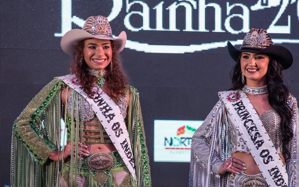 Thalita Aguileira e Mariana Roberti, rainha e princesa da Festa do Peão de Barretos 2022 — Foto: Érico Andrade