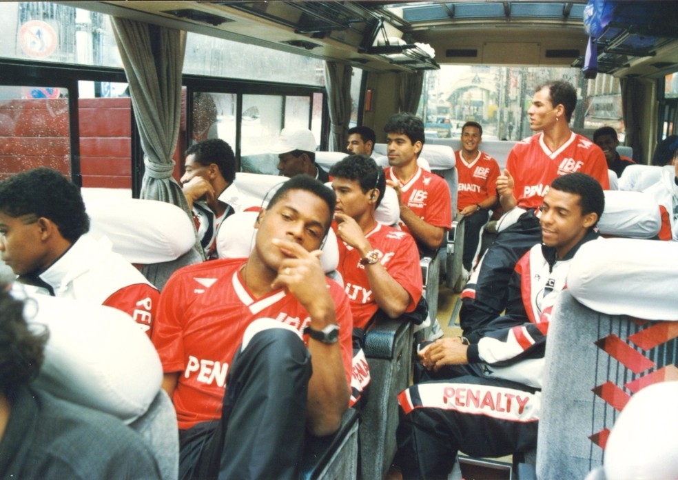 Ronaldão e jogadores do São Paulo durante o Mundial de 92 (Foto: São Paulo FC)