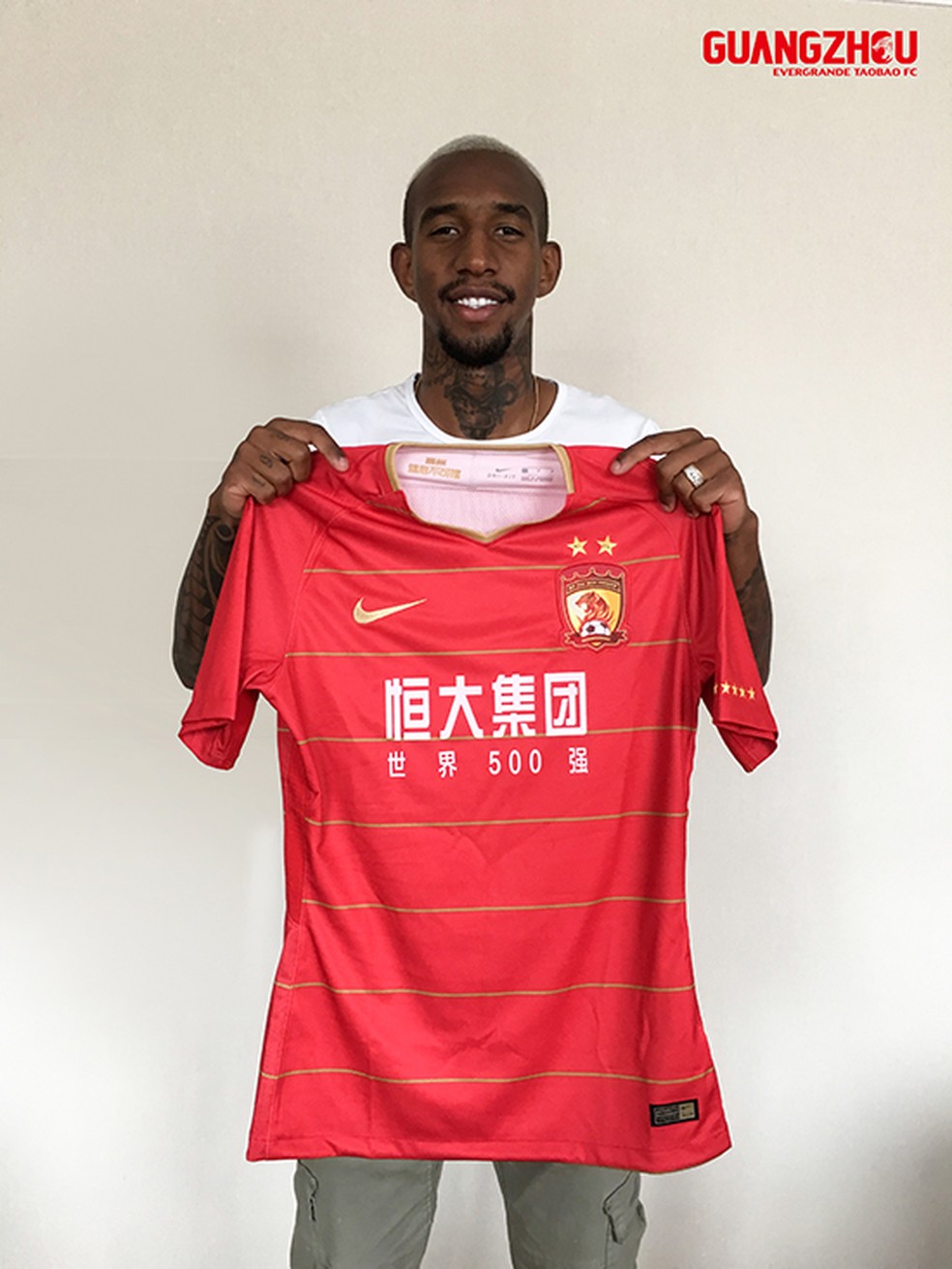 Talisca Ã© anunciado no Guangzhou Evergrande (Foto: DivulgaÃ§Ã£o / Guangzhou)