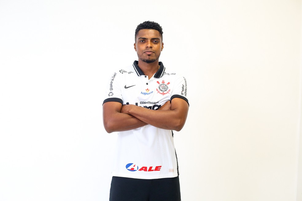 Após disputa na Fifa, Corinthians paga dívida de cerca de R$ 5,2 milhões com Monaco por Jemerson