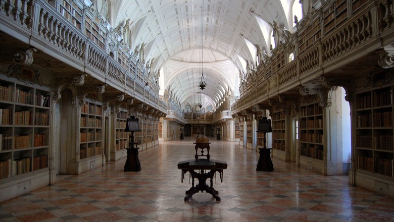 biblioteca-portugal-livros (Foto: Wikimedia Commons)