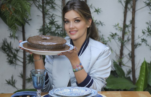 Alô, Doçura: Marcela Tranchesi ensina a receita de um bolo de chocolate dos deuses!  (Foto: Rafael Avancini)