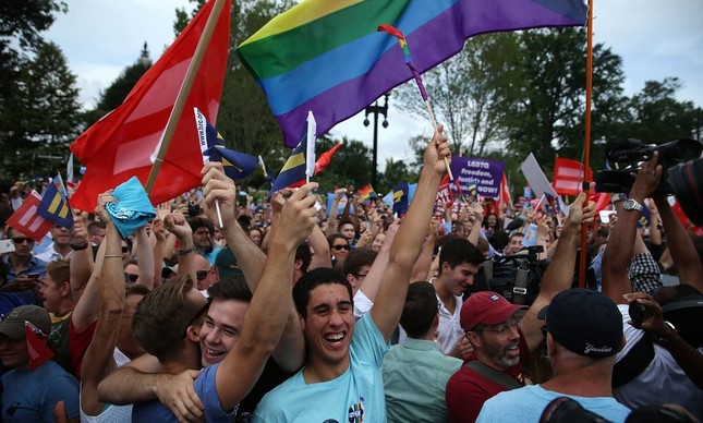 Casamento gay é aprovado nos EUA em 2015