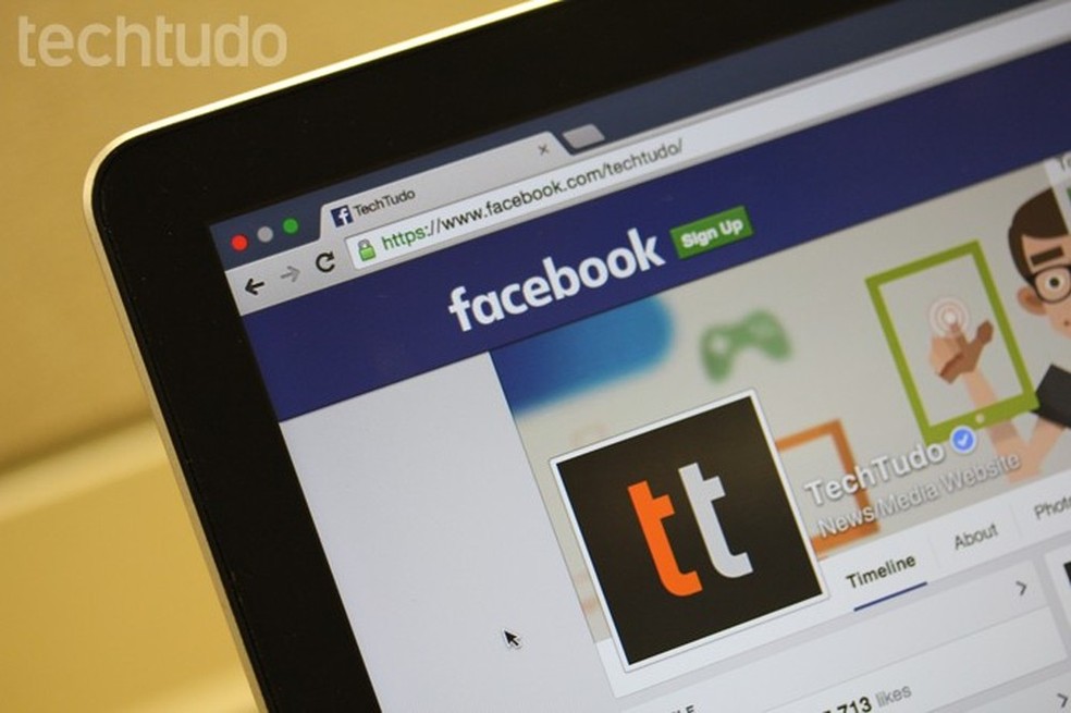 Facebook anunciou números de combate a desinformação dentro da rede social — Foto: Melissa Cruz/TechTudo