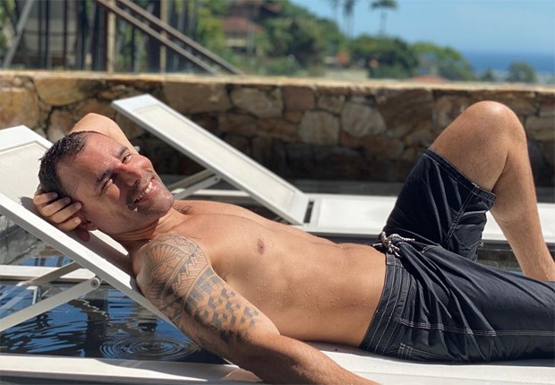 Rodrigo Sant'Anna: férias antes da volta ao trabalho em 2020 (Foto: Reprodução/Instagram)