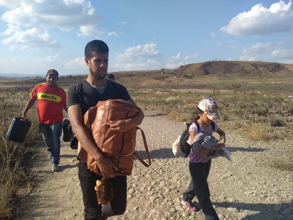 Rotas clandestinas precarizam ainda mais a chegada de refugiados e migrantes venezuelanos ao Brasil. Foto de março de 2019 — Foto: Jackson Félix/G1 RR