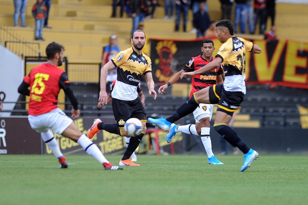 Assistir Internacional X Criciuma Ao Vivo Sport X Criciuma Ao Vivo Como E Onde Assistir Brasileirao Serie