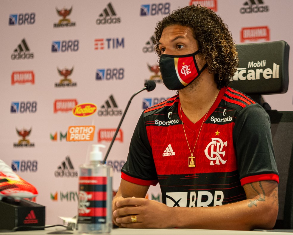 Willian Arão lesionou a coxa direita — Foto: Paula Reis / Flamengo