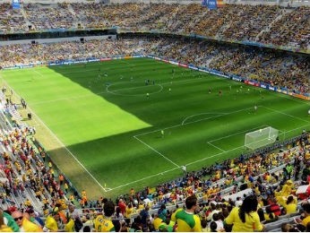 Partida será a última pela Copa do Mundo na Arena da baixada  (Foto: Fernando Freire / Globoesporte.com)