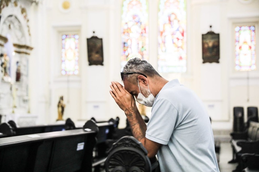 Prefeitura libera realização de missas e cultos religiosos na cidade — Foto: Diorgenes Pandini/NSC