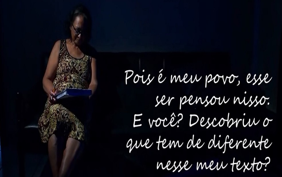 Desde 2016, Dona Neusa decidiu anotar todas as frases em um único caderno — Foto: Arquivo Pessoal