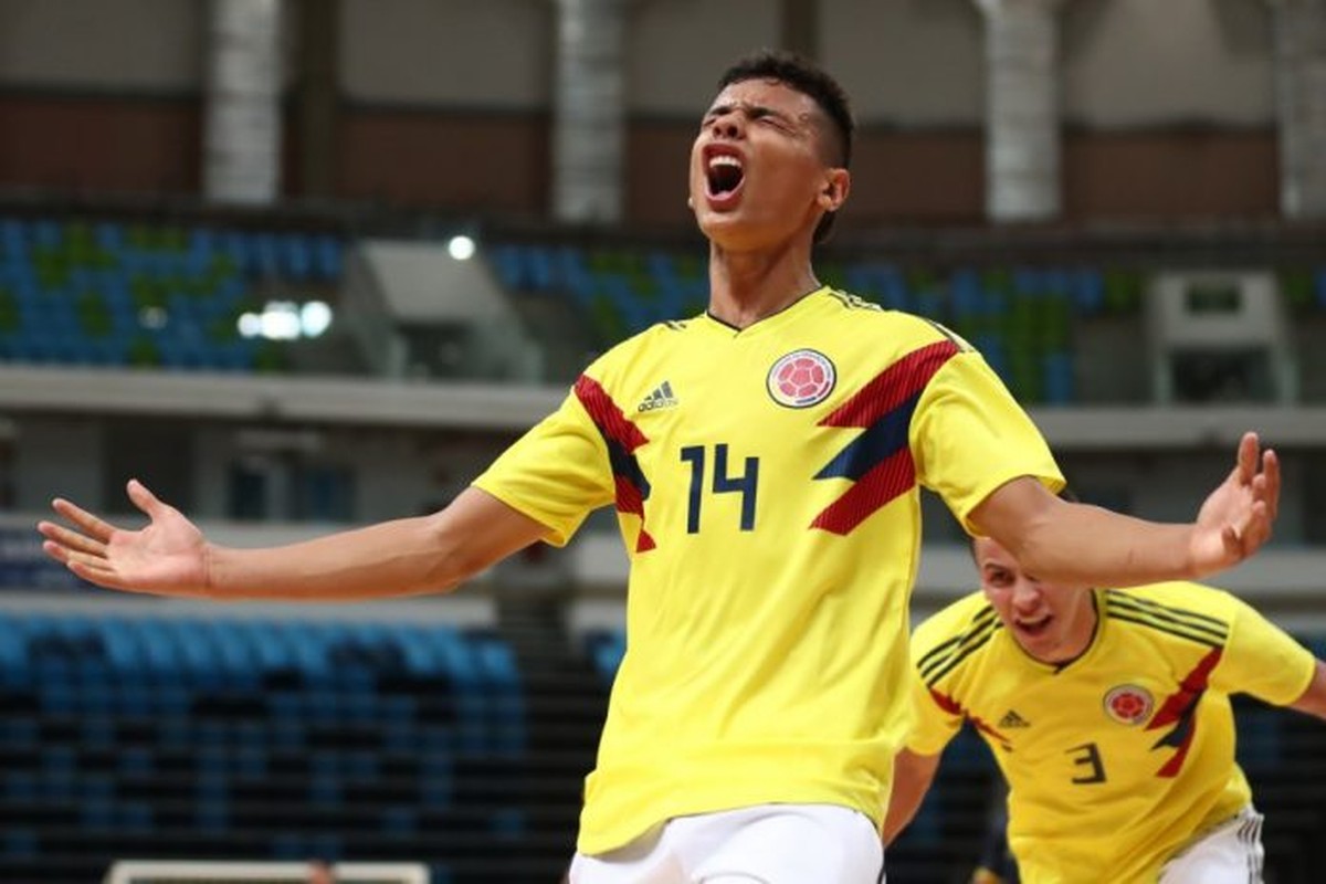 Get Wallpaper Flamengo Contrata Talento Colombiano Do Futsal Como Aposta Para For Android Free