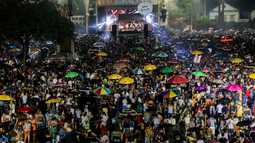 Palco da Praça da Estação no carnaval de 2017 — Foto: André Fossati/Belotur/Divulgação