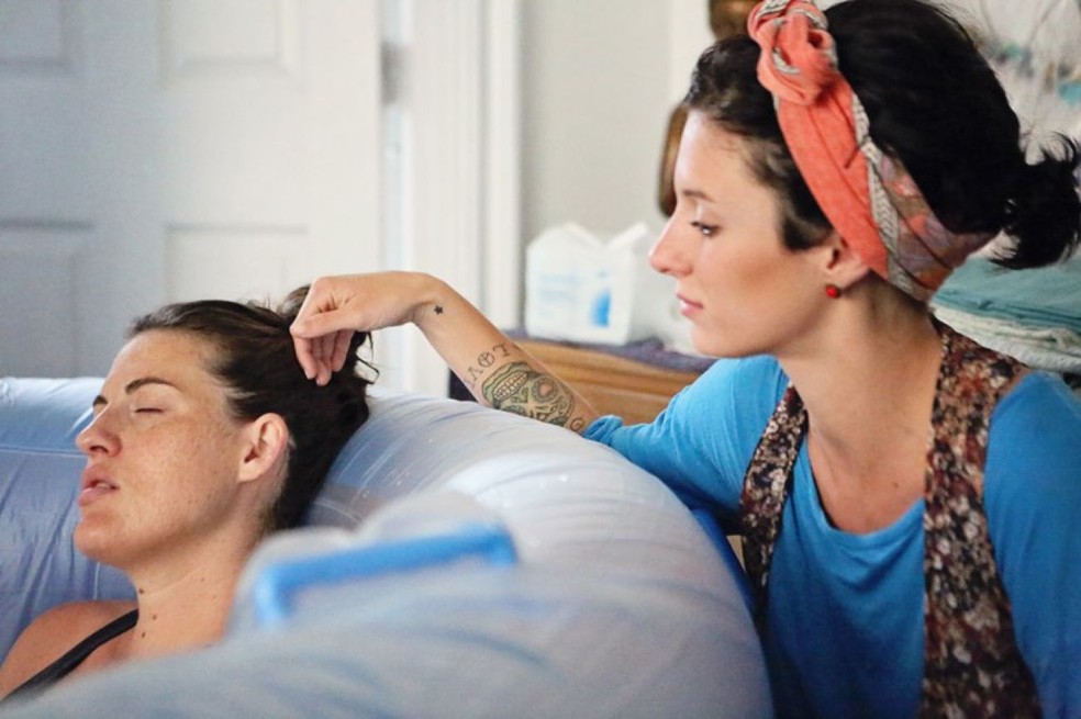 Hospitais devem permitir que doulas acompanhem as gestantes durante o parto (Foto:  Fablício Rodrigues/ ALMT)